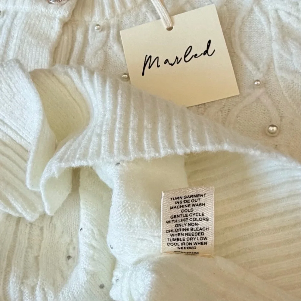 Marled Cable Knit Off White Cardigan Sweater with Pearl Details, Sz S